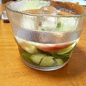 サラダ感覚!　塩糖水で作る浅漬け